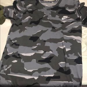 Nike Camouflage Shirt Bundle
